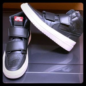 10.5 Men’s Air Jordan 1 HI Double Strp